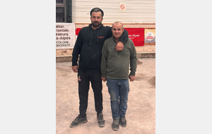 JOSE ET ALAIN GAGNANTS DU PETANQUE MELEE DU3 JANVIER